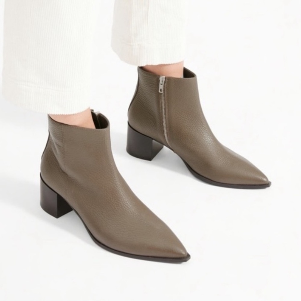 Everlane The Boss Boot Brown Pebbled Leather in Dark Taupe Size 10.5
